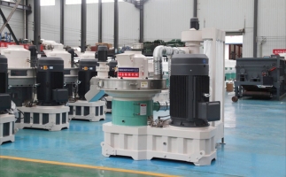 購買鋸末顆粒機(jī)開顆粒廠的朋友注意了！